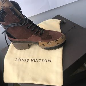 Louis Vuitton Desert Boot Replicas 
